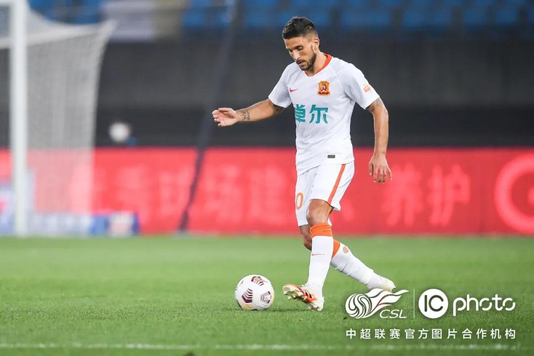 الزمالكوسموحةصراعالكبارفيالدوريالمصريالممتاز